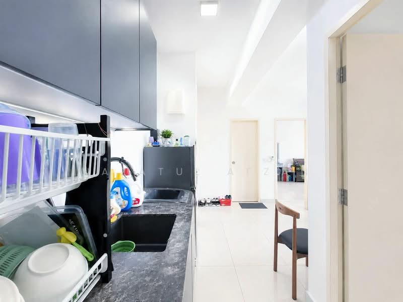 Service Residence for Sale at Lexa Residence @ The Quartz WM - Nazatul Afzan - Kitchen - PropertyGuru.com.my