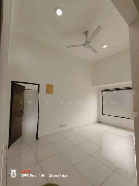 2-storey Terraced House for Sale in Nusantara Prima (Gelang Patah) - Endy Law Law - Interior - PropertyGuru.com.my