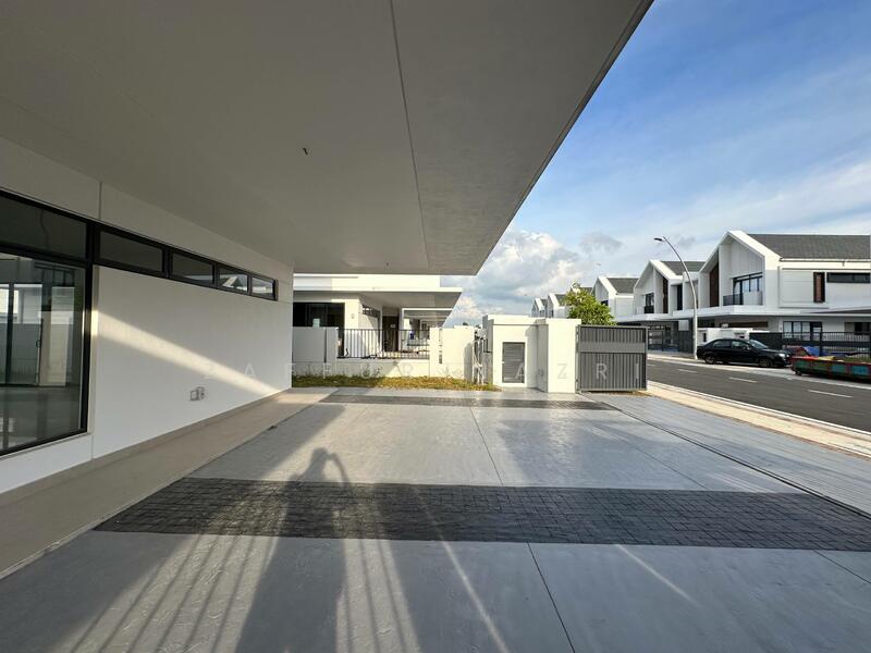 Rumah Berkembar untuk Dijual di Elmina (Shah Alam) - Zaffur Nazri - Exterior - PropertyGuru.com.my