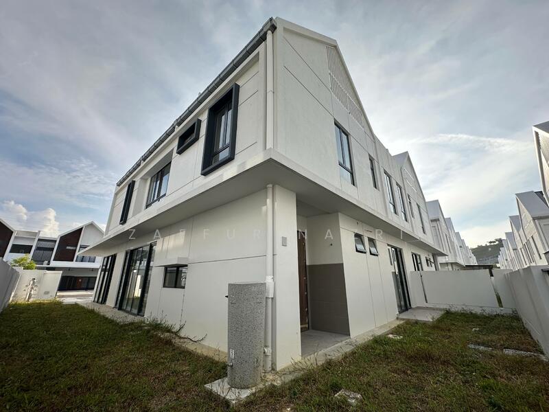 Rumah Berkembar untuk Dijual di Elmina (Shah Alam) - Zaffur Nazri - Exterior - PropertyGuru.com.my