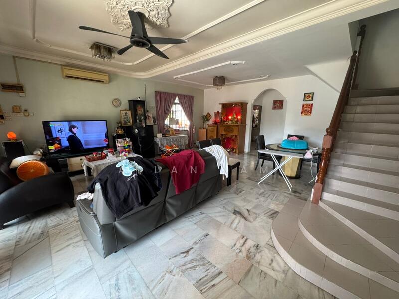 For Sale - Taman Sri Putri