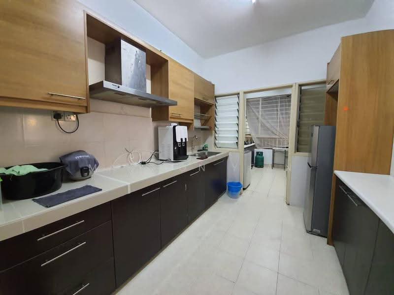 Condominium for Rent at Suriamas - Mak Hon Yean - Kitchen - PropertyGuru.com.my