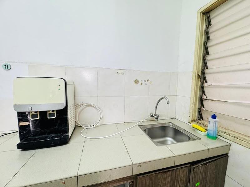 Condominium for Rent at Suriamas - Mak Hon Yean - Kitchen - PropertyGuru.com.my