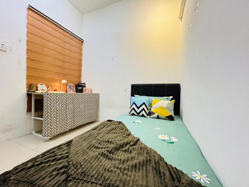 Condominium for Rent at Suriamas - Mak Hon Yean - Bedroom - PropertyGuru.com.my
