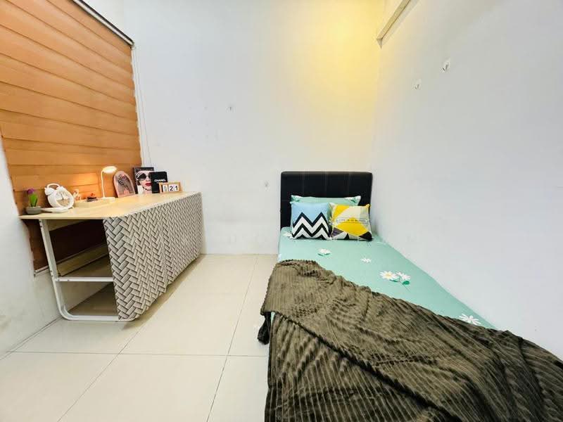 Condominium for Rent at Suriamas - Mak Hon Yean - Bedroom - PropertyGuru.com.my