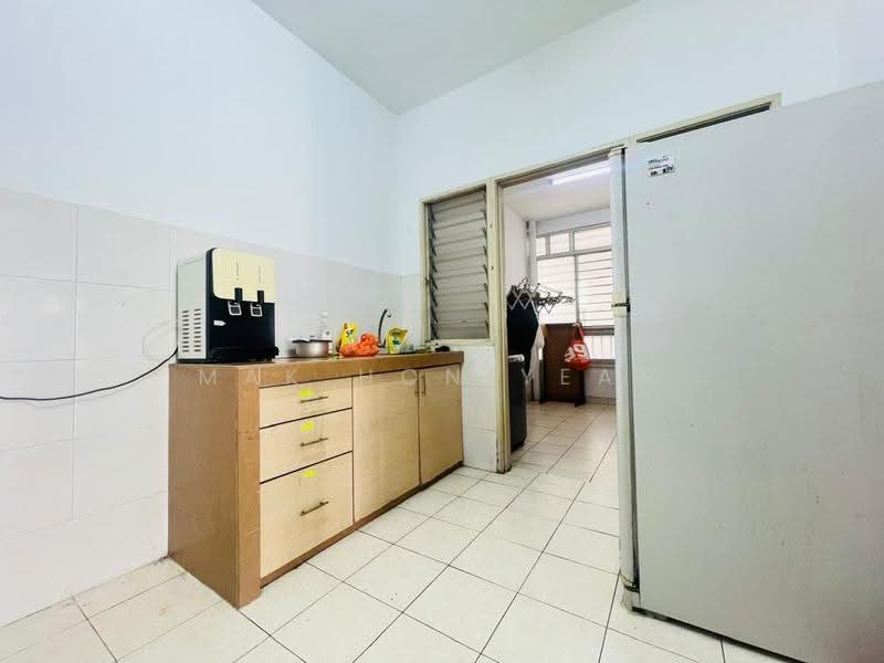 Condominium for Rent at Suriamas - Mak Hon Yean - Kitchen - PropertyGuru.com.my