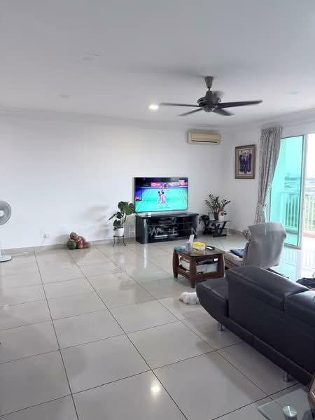 Service Residence for Sale at Subang Olives Residence - Kai Shwen Lai - Living Room - PropertyGuru.com.my