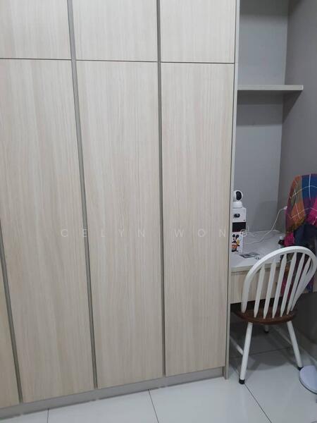 Built-In Full Height Wardrobe
