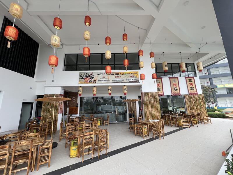 Shop for Rent in Setia Alam (Selangor) - Sam Hong - Exterior - PropertyGuru.com.my