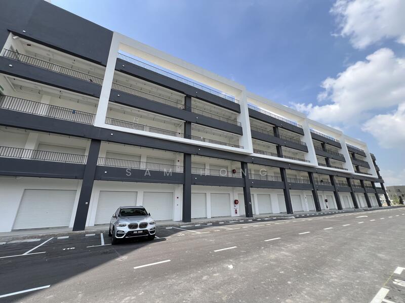 Shop for Rent in Setia Alam (Selangor) - Sam Hong - Exterior - PropertyGuru.com.my