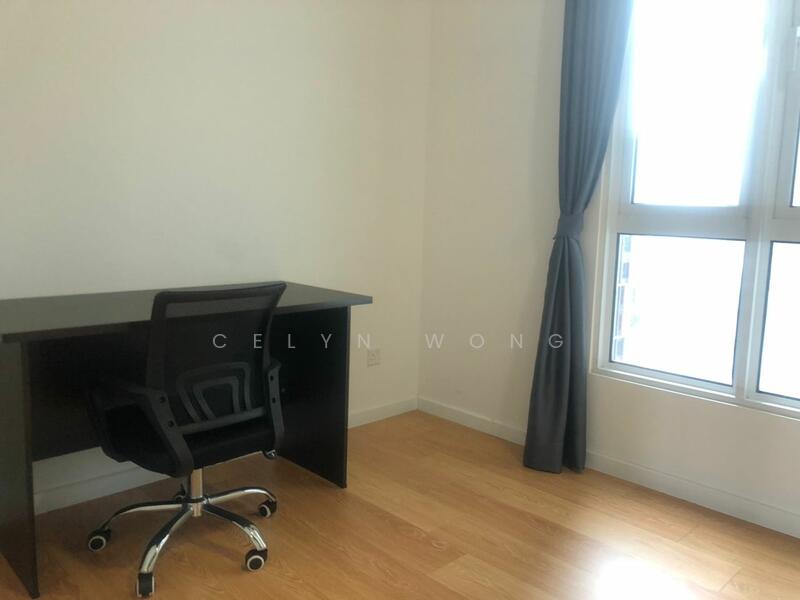 Bedroom with Study Desk
