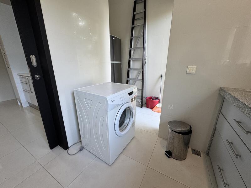 For Rent - 3 storey semid at E&O Acacia Denai Endau , Tanjung Tokong