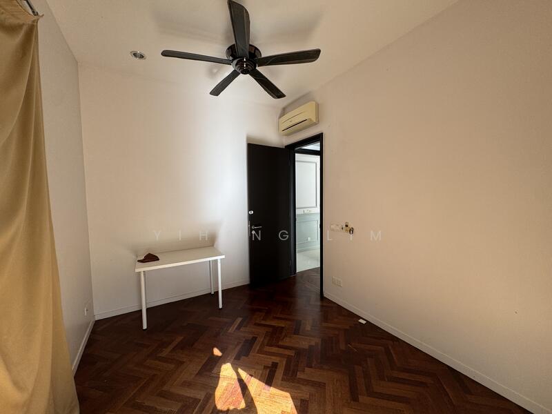 For Rent - 3 storey semid at E&O Acacia Denai Endau , Tanjung Tokong