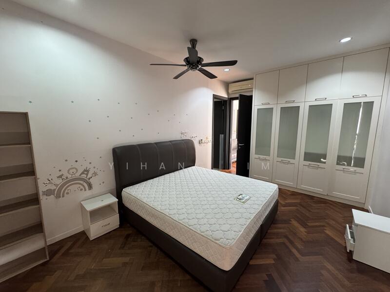 For Rent - 3 storey semid at E&O Acacia Denai Endau , Tanjung Tokong