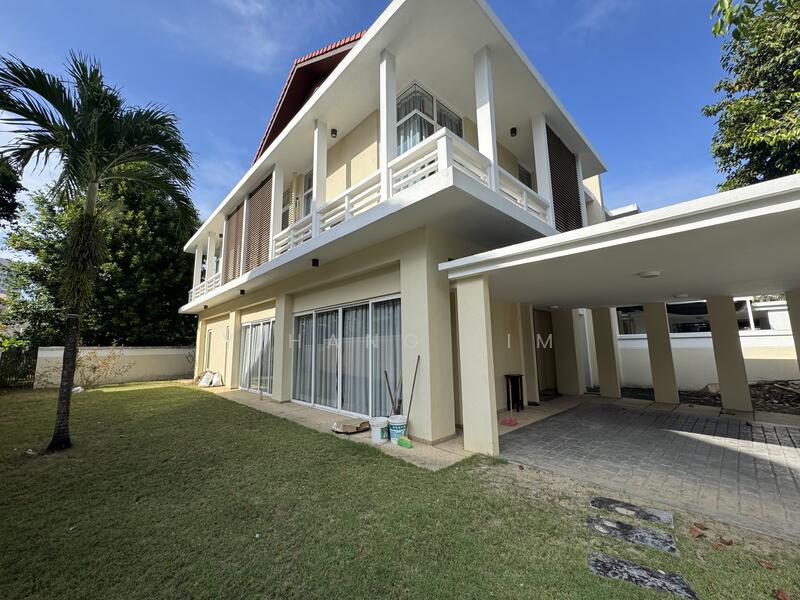 For Rent - 3 storey semid at E&O Acacia Denai Endau , Tanjung Tokong