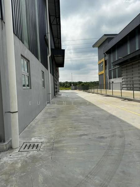 Semi-D Factory for Sale in Taman Perindustrian Meru (Kapar) - Eugene Yap - PropertyGuru.com.my