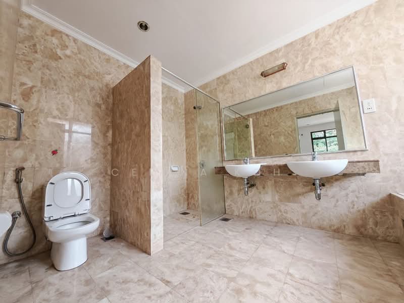 Bungalow for Sale in Sungai Buloh (Selangor) - Celina Koh - Bathroom - PropertyGuru.com.my