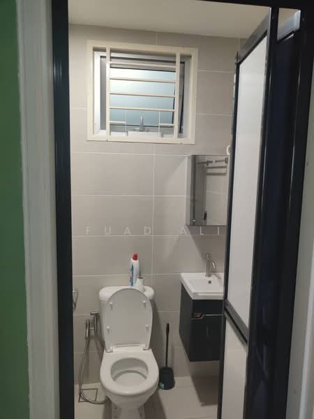 Condominium for Rent at Ceria Residences, Cyberjaya - Fuad Ali - Bathroom - PropertyGuru.com.my