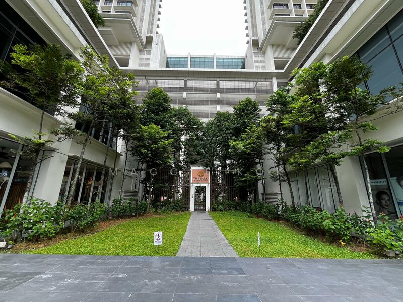 Linked gate to Pavillion Bukit Jalil