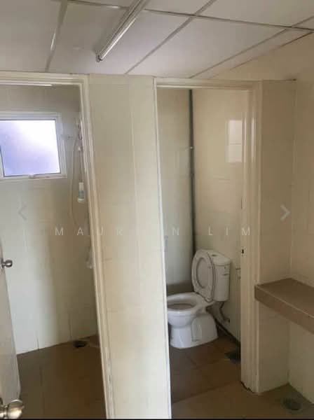 Condominium for Sale at The iResidence - Maureen Lim - Bathroom - PropertyGuru.com.my