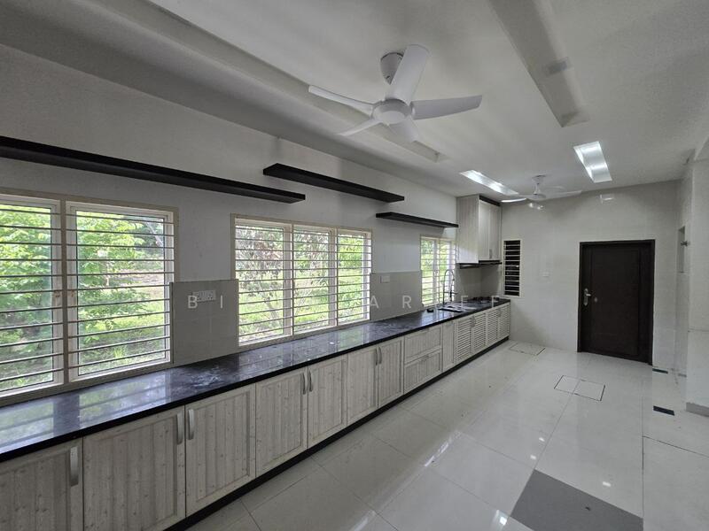 Untuk Dijual - Perdana Lakeview East