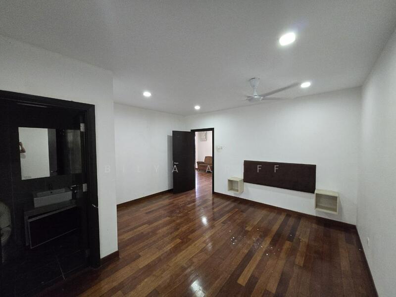 Untuk Dijual - Perdana Lakeview East