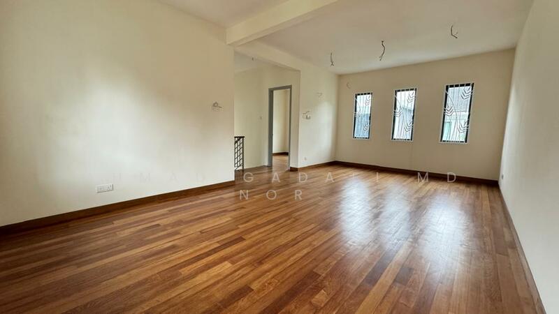 Rumah Banglo untuk Dijual di Anjung Melati (Gombak) - Ahmad Gadafi Md Nor - Living Room - PropertyGuru.com.my