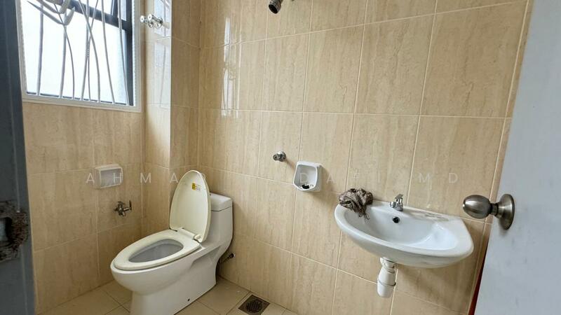 Rumah Banglo untuk Dijual di Anjung Melati (Gombak) - Ahmad Gadafi Md Nor - Bathroom - PropertyGuru.com.my
