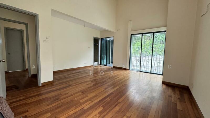 Rumah Banglo untuk Dijual di Anjung Melati (Gombak) - Ahmad Gadafi Md Nor - Living Room - PropertyGuru.com.my