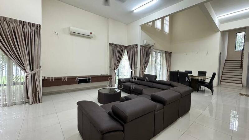 Rumah Banglo untuk Dijual di Anjung Melati (Gombak) - Ahmad Gadafi Md Nor - Living Room - PropertyGuru.com.my