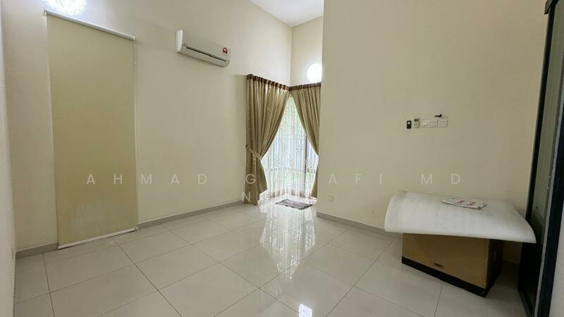 Rumah Banglo untuk Dijual di Anjung Melati (Gombak) - Ahmad Gadafi Md Nor - Living Room - PropertyGuru.com.my