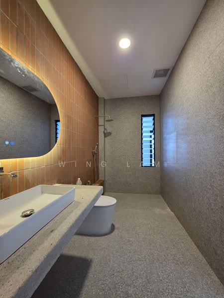 Rumah Teres 2 Tingkat untuk Dijual di Kuchai Lama (Kuala Lumpur) - Wing Lam - Bathroom - PropertyGuru.com.my