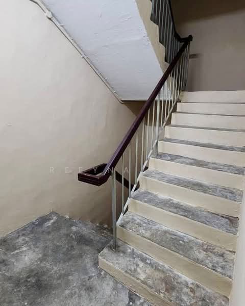 Shop for Rent in Johor Bahru (Johor) - Reeyna Sam - Corridor - PropertyGuru.com.my
