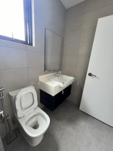 Bangsar Hill Park untuk Untuk Disewa - RM 5,000 /bulan, Mac 2026 - Bathroom - PropertyGuru.com.my