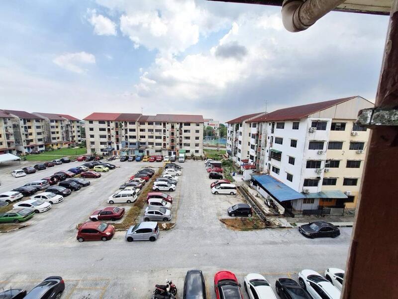 Untuk Dijual - Flat PKNS Section 17 Shah Alam