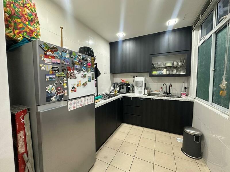 For Sale - Pangsapuri Tanah Emas (Golden Sands)