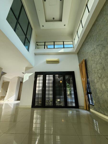 Bungalow for Sale in Kota Kemuning (Shah Alam) - Krystin Lim - Living hall - PropertyGuru.com.my