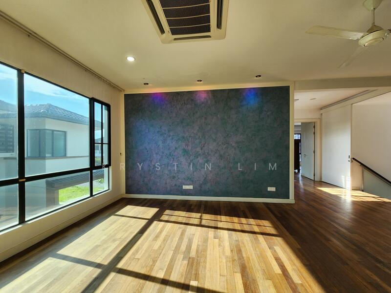 Bungalow for Sale in Kota Kemuning (Shah Alam) - Krystin Lim - Family Area - PropertyGuru.com.my