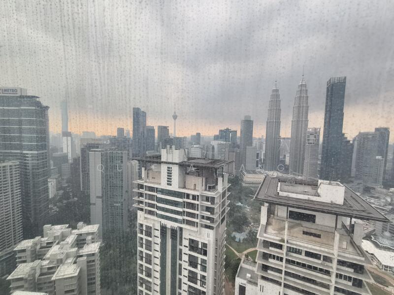 Office for Rent in KLCC (KL City Centre) - Queena Tang - View - PropertyGuru.com.my
