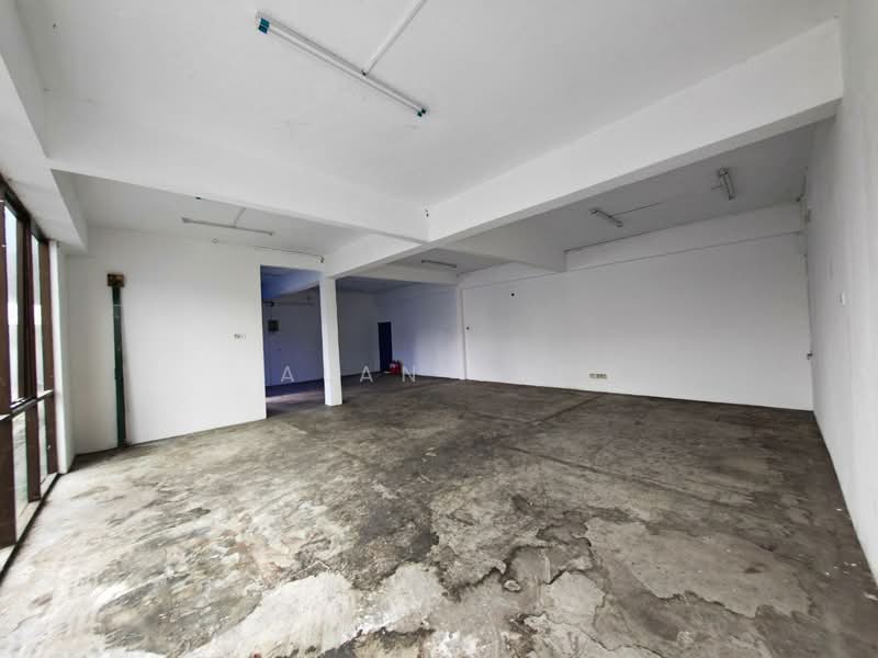 Factory for Rent in Kawasan Perindustrian Maju Jaya (Skudai) - Alan Yap - Interior - PropertyGuru.com.my