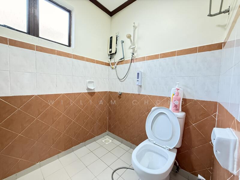 Bungalow House for Sale in Alor Gajah (Melaka) - William Chong - Bathroom - PropertyGuru.com.my
