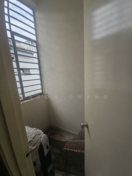 Townhouse for Sale in Puchong (Selangor) - Eason Chang - Balcony - PropertyGuru.com.my