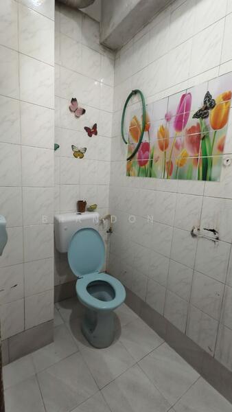 Setapak Ria untuk Untuk Dijual - RM 275,000, Mac 2026 - Bathroom - PropertyGuru.com.my