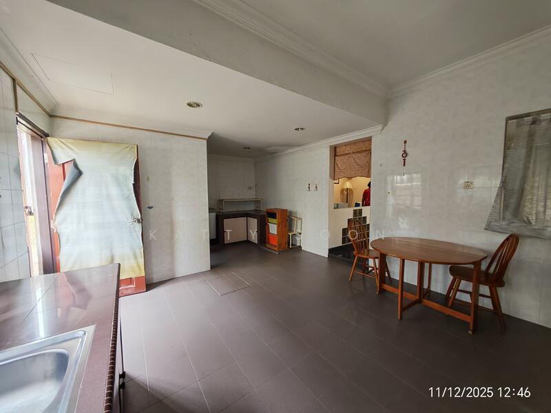2-storey Terraced House for Sale in Kajang (Selangor) - Katty Soon - Kitchen - PropertyGuru.com.my