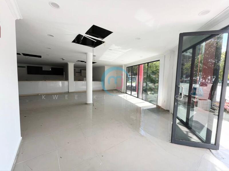 Untuk Disewa - Jalan Tun Ismail