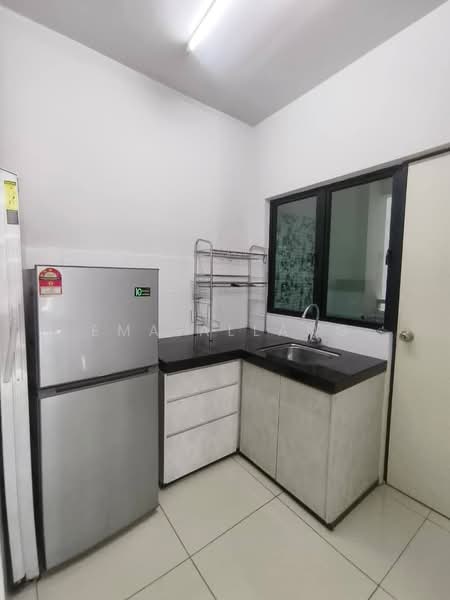 Service Residence for Rent at One Maxim - EMA ALLANG - Kitchen - PropertyGuru.com.my
