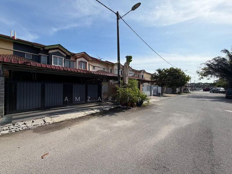 Rumah Teres 2-Tingkat untuk Dijual di Bandar Puteri Klang (Klang) - Amzar Faiz - PropertyGuru.com.my