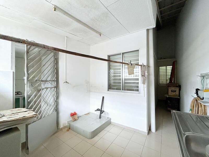 1-storey Terraced House for Sale in Taman Johor Jaya (Johor Bahru) - Lywen Thye - Interior - PropertyGuru.com.my