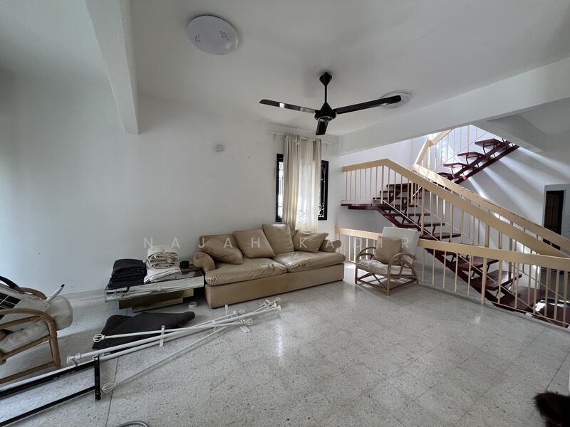 2-storey Terraced House for Sale in Ampang Jaya (Ampang) - Najah Kadir - Living Room - PropertyGuru.com.my