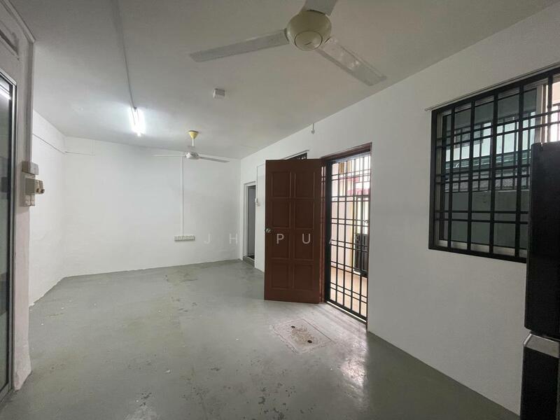 For Rent - 2STY for Rent @TAMAN SENTOSA